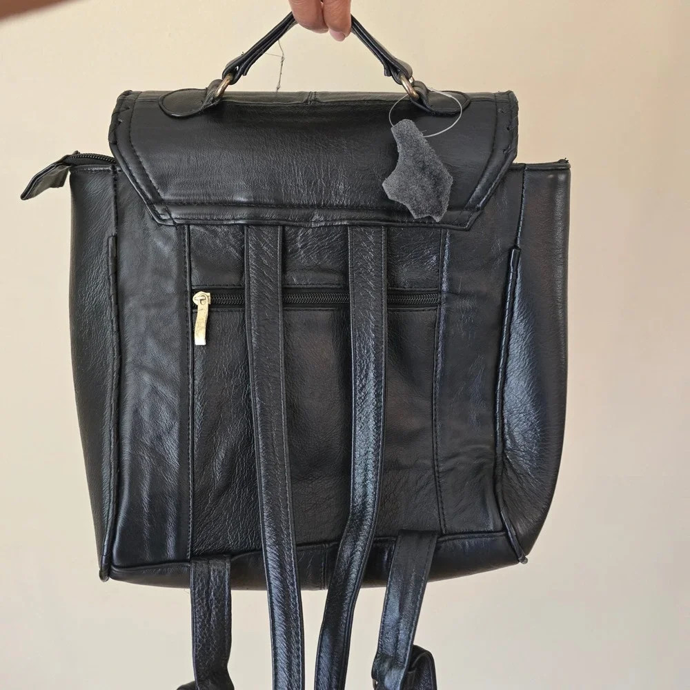 Genuine Leather Backpack Purse Black Whipstitch Made in Mexico Gold‎ Hardware